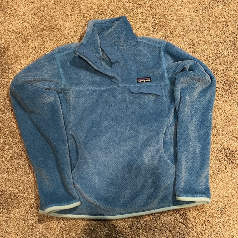 Women’s Patagonia pullover